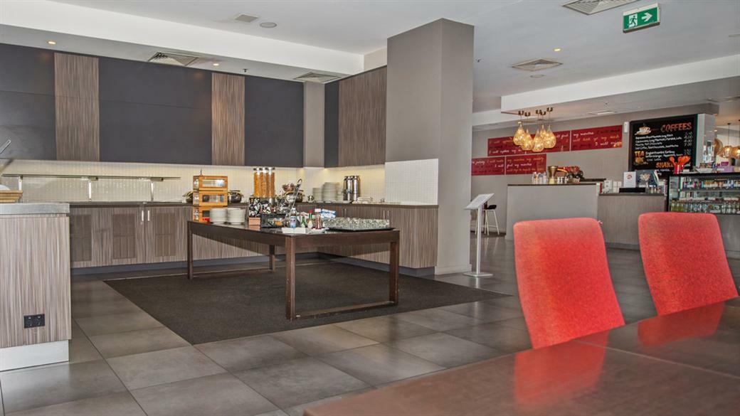 Mantra Pandanas Aparthotel Даруин Екстериор снимка